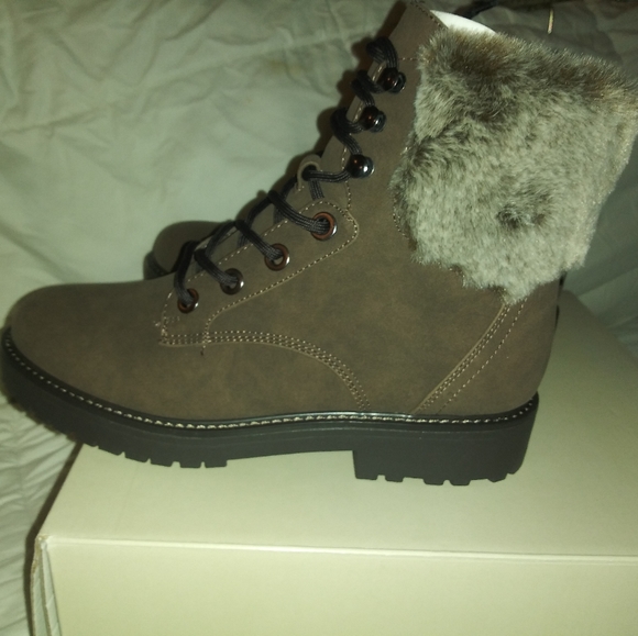 New Boots - Picture 6 of 6